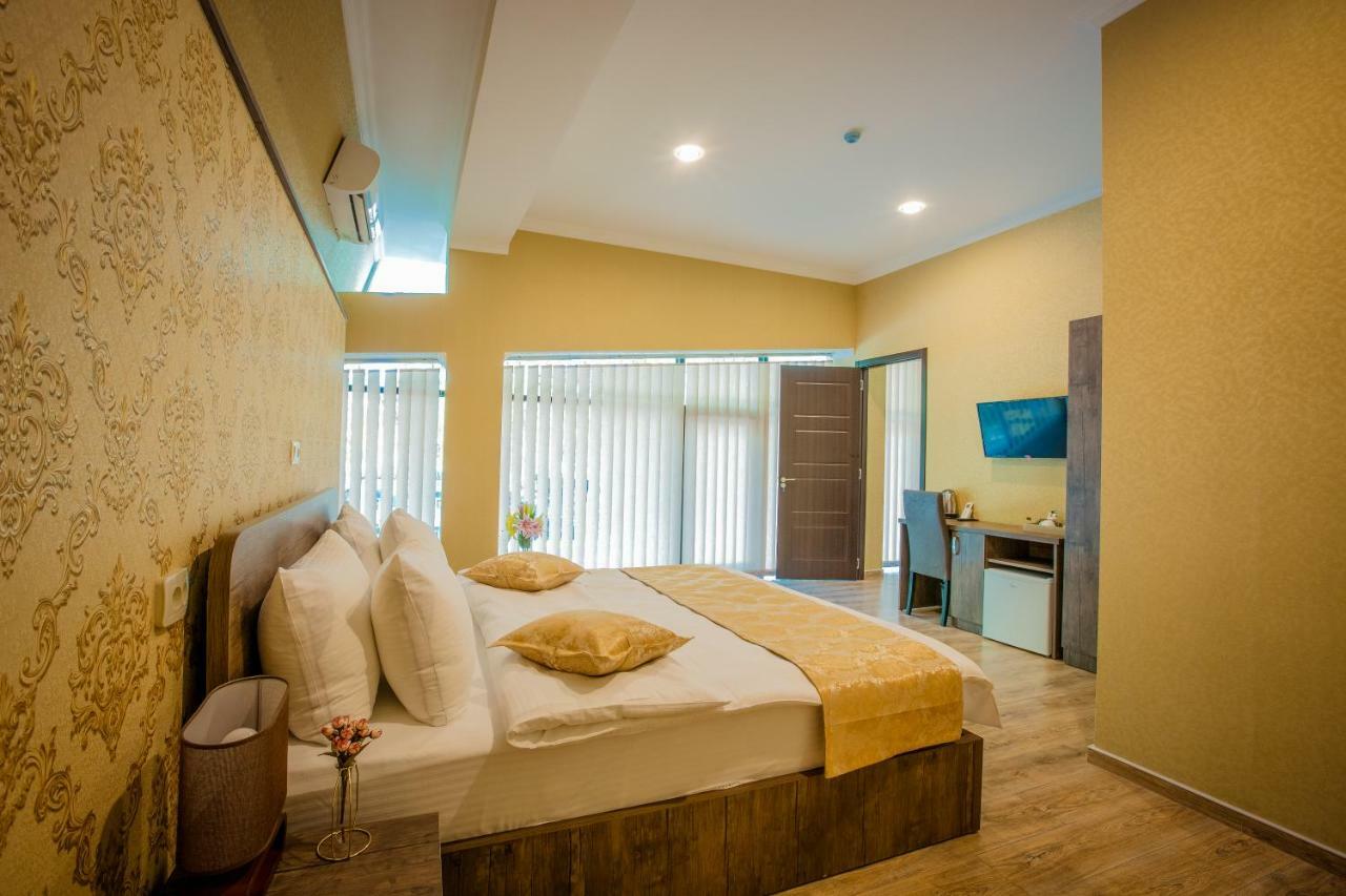 Hotel Comfort Tiflis Exterior foto